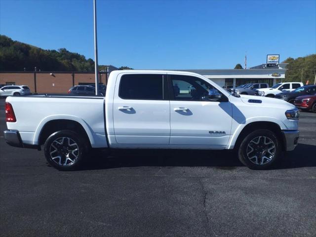 2025 RAM Ram 1500 RAM 1500 LARAMIE CREW CAB 4X4 57 BOX