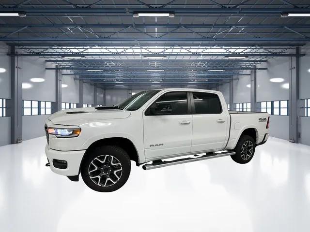 2025 RAM Ram 1500 RAM 1500 LARAMIE CREW CAB 4X4 57 BOX