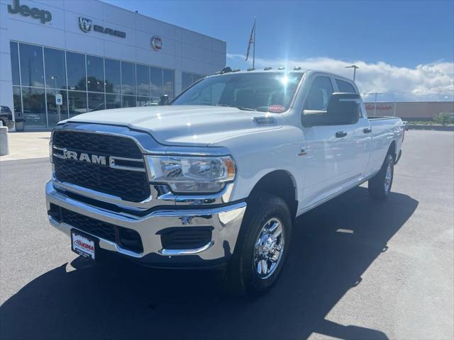 2024 RAM Ram 3500 RAM 3500 TRADESMAN CREW CAB 4X4 8 BOX