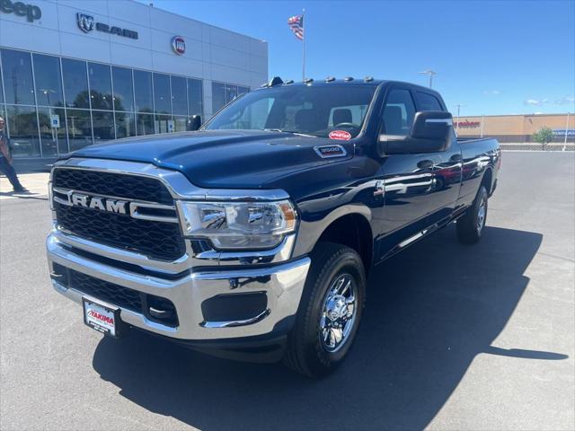 2024 RAM Ram 3500 RAM 3500 TRADESMAN CREW CAB 4X4 8 BOX