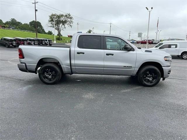 2025 RAM Ram 1500 RAM 1500 TRADESMAN CREW CAB 4X4 57 BOX