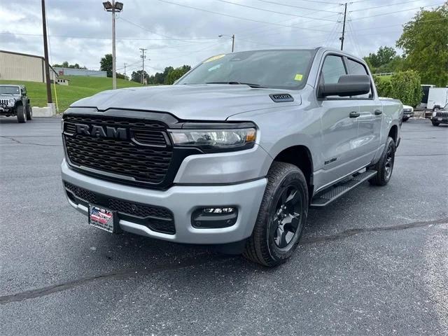 2025 RAM Ram 1500 RAM 1500 TRADESMAN CREW CAB 4X4 57 BOX