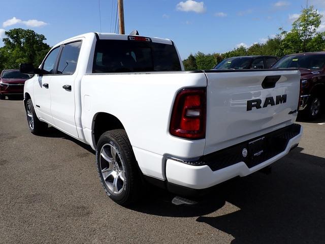 2025 RAM Ram 1500 RAM 1500 TRADESMAN CREW CAB 4X4 57 BOX