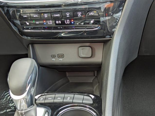 2024 Buick Encore GX Avenir AWD