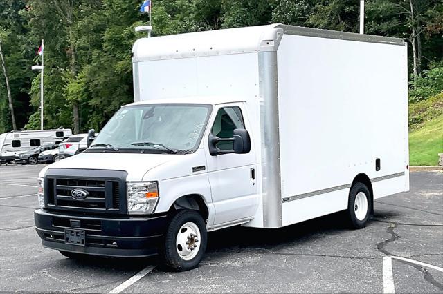 New 2024 Ford E-450 Cutaway For Sale in Olive Branch, MS