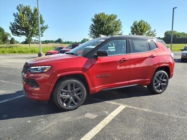 2024 Jeep Compass COMPASS LIMITED 4X4