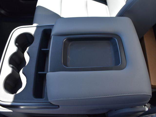 2024 Chevrolet Silverado 6500HD 1WT