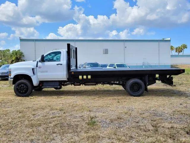 2024 Chevrolet Silverado 6500HD 1WT
