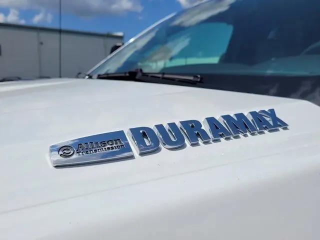 2024 Chevrolet Silverado 6500HD 1WT