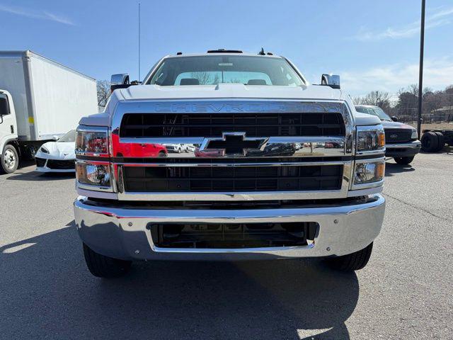 2024 Chevrolet Silverado 6500HD 1WT