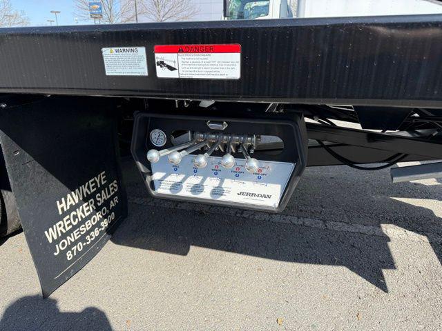 2024 Chevrolet Silverado 6500HD 1WT