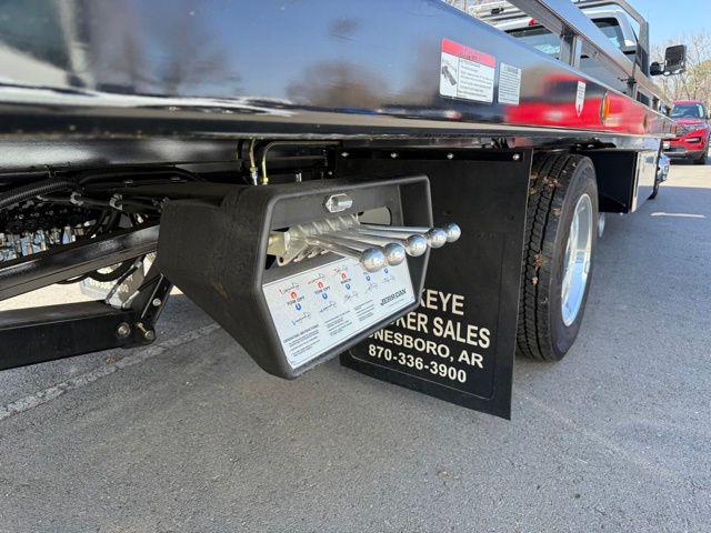 2024 Chevrolet Silverado 6500HD 1WT