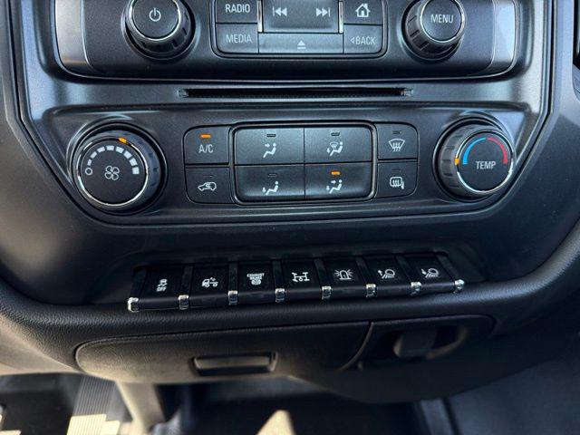 2024 Chevrolet Silverado 6500HD 1WT