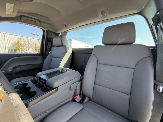 2024 Chevrolet Silverado 6500HD 1WT