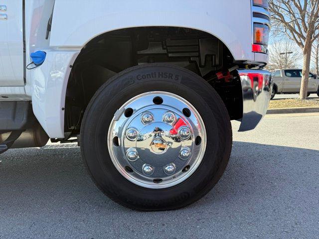 2024 Chevrolet Silverado 6500HD 1WT