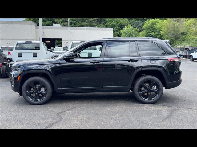 2024 Jeep Grand Cherokee GRAND CHEROKEE LIMITED 4X4