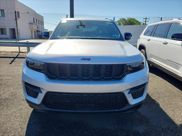 2024 Jeep Grand Cherokee GRAND CHEROKEE ALTITUDE 4X4