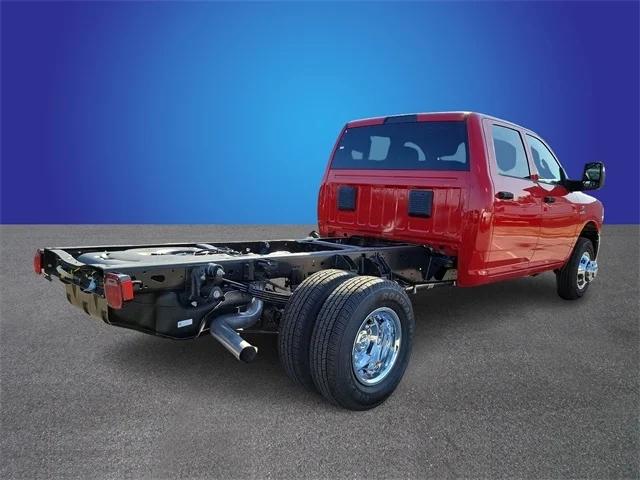 2024 RAM Ram 3500 Chassis Cab RAM 3500 TRADESMAN CREW CAB CHASSIS 4X4 60 CA