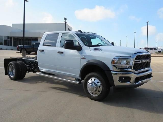 2024 RAM Ram 5500 Chassis Cab RAM 5500 TRADESMAN CHASSIS CREW CAB 4X4 60 CA