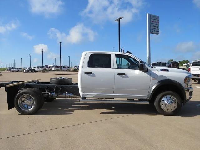 2024 RAM Ram 5500 Chassis Cab RAM 5500 TRADESMAN CHASSIS CREW CAB 4X4 60 CA