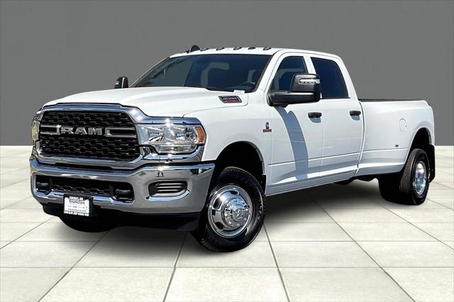 2024 RAM Ram 3500 RAM 3500 TRADESMAN CREW CAB 4X4 8 BOX