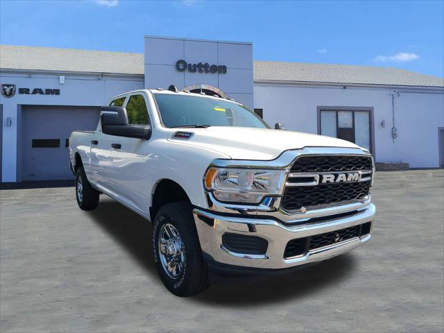 2024 RAM Ram 2500 RAM 2500 TRADESMAN CREW CAB 4X4 64 BOX