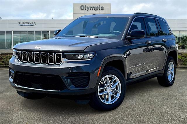 2024 Jeep Grand Cherokee GRAND CHEROKEE LAREDO X 4X4