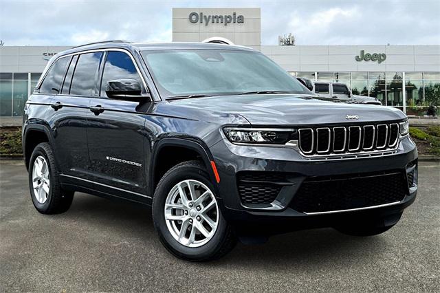 2024 Jeep Grand Cherokee GRAND CHEROKEE LAREDO X 4X4