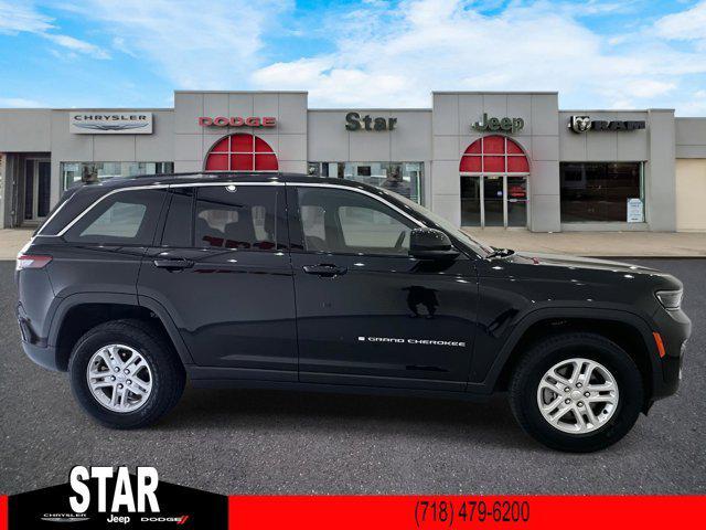 2024 Jeep Grand Cherokee GRAND CHEROKEE LAREDO 4X4