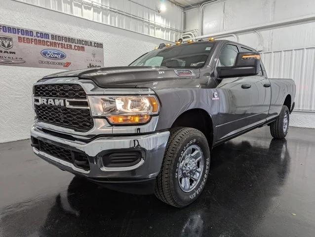 2024 RAM Ram 2500 RAM 2500 TRADESMAN CREW CAB 4X4 8 BOX