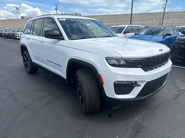 2024 Jeep Grand Cherokee GRAND CHEROKEE LIMITED 4X4