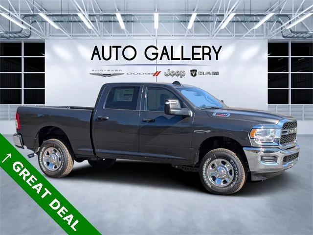 2024 RAM Ram 2500 RAM 2500 TRADESMAN CREW CAB 4X4 64 BOX
