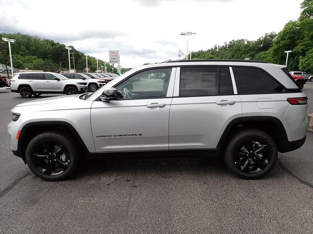 2024 Jeep Grand Cherokee GRAND CHEROKEE LIMITED 4X4