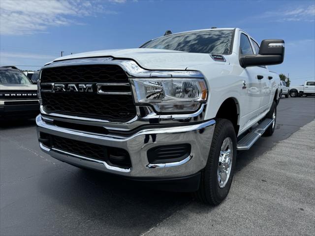 2024 RAM Ram 2500 RAM 2500 TRADESMAN CREW CAB 4X4 64 BOX