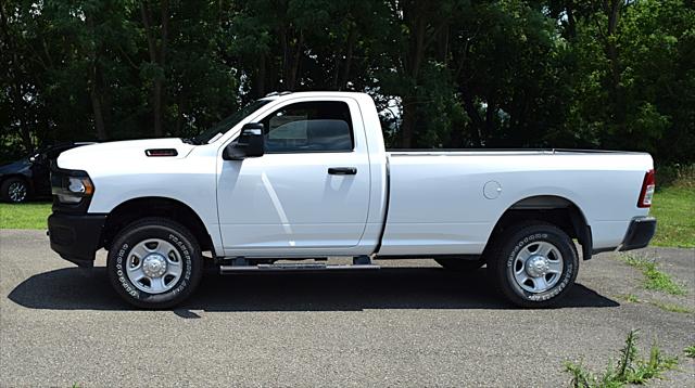 2024 RAM Ram 3500 RAM 3500 TRADESMAN REGULAR CAB 4X4 8 BOX