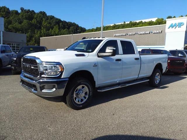 2024 RAM Ram 2500 RAM 2500 TRADESMAN CREW CAB 4X4 8 BOX