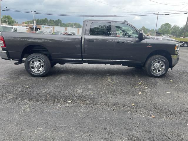 2024 RAM Ram 2500 RAM 2500 TRADESMAN CREW CAB 4X4 8 BOX