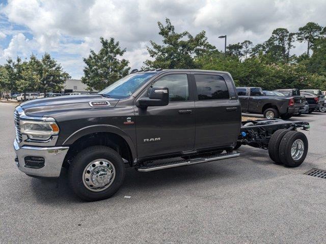 2024 RAM Ram 3500 Chassis Cab RAM 3500 LARAMIE CREW CAB CHASSIS 4X4 60 CA