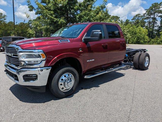 2024 RAM Ram 3500 Chassis Cab RAM 3500 LARAMIE CREW CAB CHASSIS 4X4 60 CA