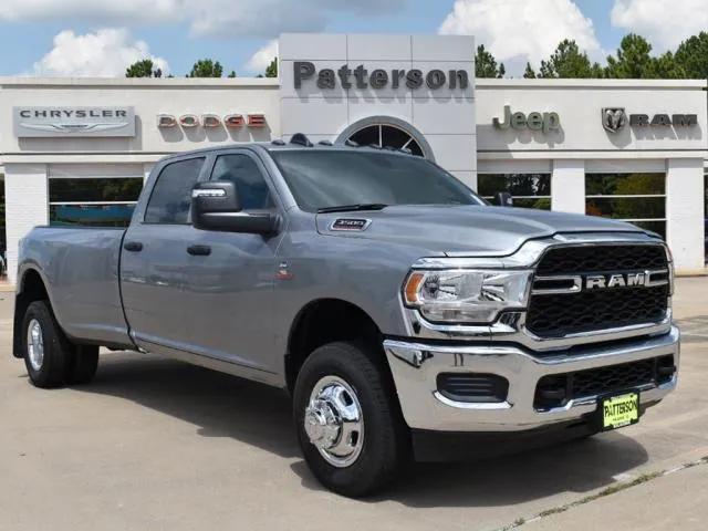 2024 RAM Ram 3500 RAM 3500 TRADESMAN CREW CAB 4X4 8 BOX