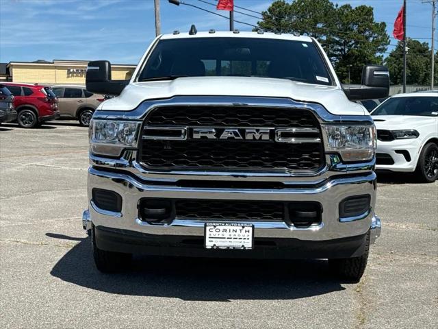 2024 RAM Ram 3500 RAM 3500 TRADESMAN CREW CAB 4X4 8 BOX