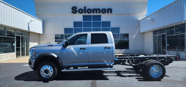 2024 RAM Ram 5500 Chassis Cab RAM 5500 TRADESMAN CHASSIS CREW CAB 4X4 60 CA