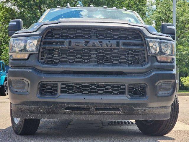 2024 RAM Ram 2500 RAM 2500 TRADESMAN REGULAR CAB 4X4 8 BOX