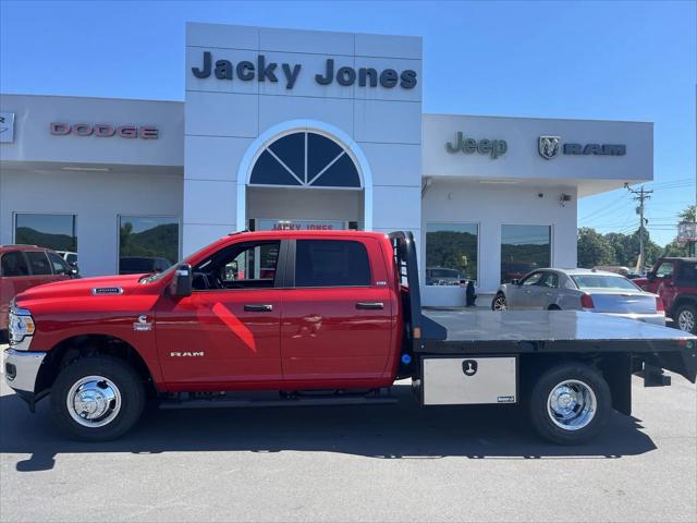 2024 RAM Ram 3500 Chassis Cab RAM 3500 SLT CREW CAB CHASSIS 4X4 60 CA