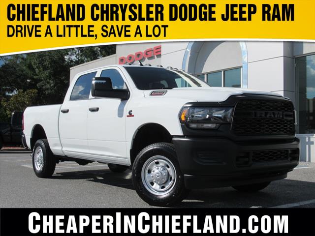 2024 RAM Ram 2500 RAM 2500 TRADESMAN CREW CAB 4X4 64 BOX