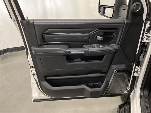 2024 RAM Ram 2500 RAM 2500 LIMITED MEGA CAB 4X4 64 BOX
