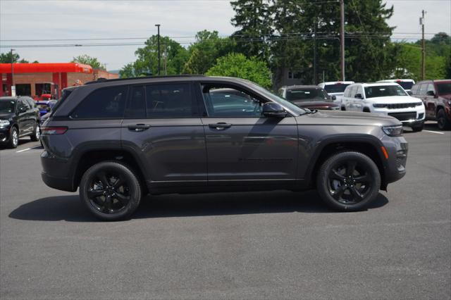 2024 Jeep Grand Cherokee GRAND CHEROKEE LIMITED 4X4