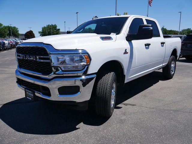 2024 RAM Ram 3500 RAM 3500 TRADESMAN CREW CAB 4X4 64 BOX