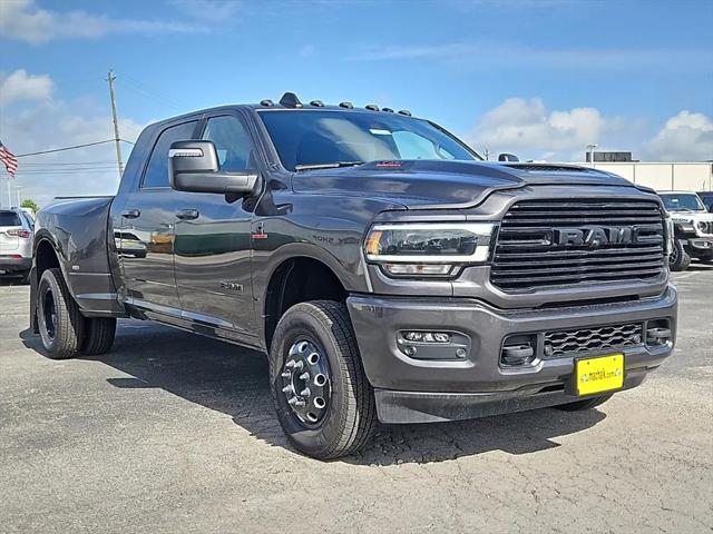 2024 RAM Ram 3500 RAM 3500 LARAMIE MEGA CAB 4X4 64 BOX