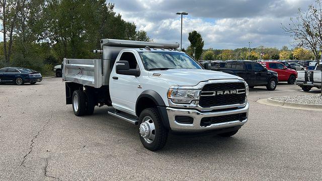 2024 RAM Ram 5500 Chassis Cab RAM 5500 TRADESMAN CHASSIS REGULAR CAB 4X4 84 CA